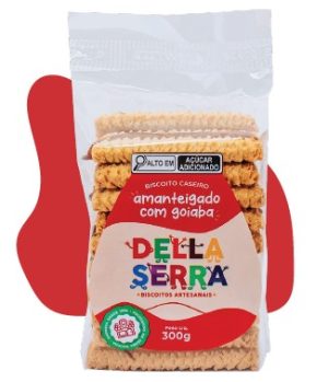 Mais de duas décadas preservando o sabor da tradição. Fundada em 1999, a Biscoitos Della Serra está localizada na charmosa Serra Gaúcha. Produzimos biscoitos artesanais com amor e dedicação, utilizando ingredientes selecionados e métodos que garantem qualidade e sabor incomparáveis.