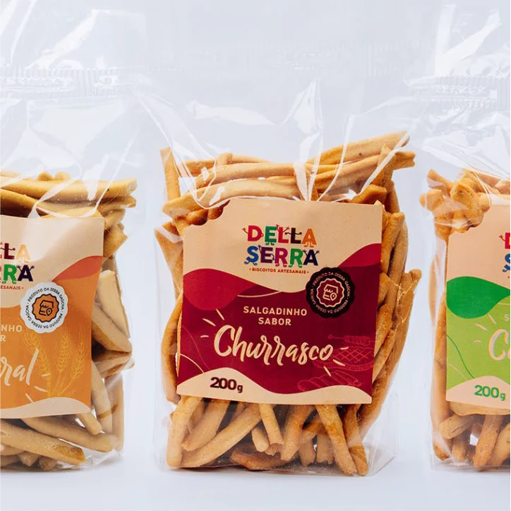 Mais de duas décadas preservando o sabor da tradição. Fundada em 1999, a Biscoitos Della Serra está localizada na charmosa Serra Gaúcha. Produzimos biscoitos artesanais com amor e dedicação, utilizando ingredientes selecionados e métodos que garantem qualidade e sabor incomparáveis.